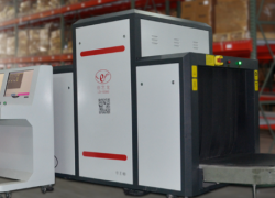 包裹里的危險品是如何被光安檢機檢查出來的？